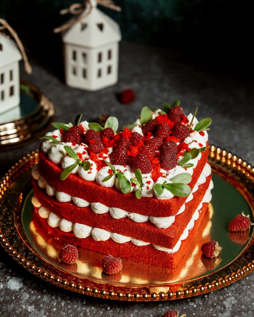 Heart red velvet cake 